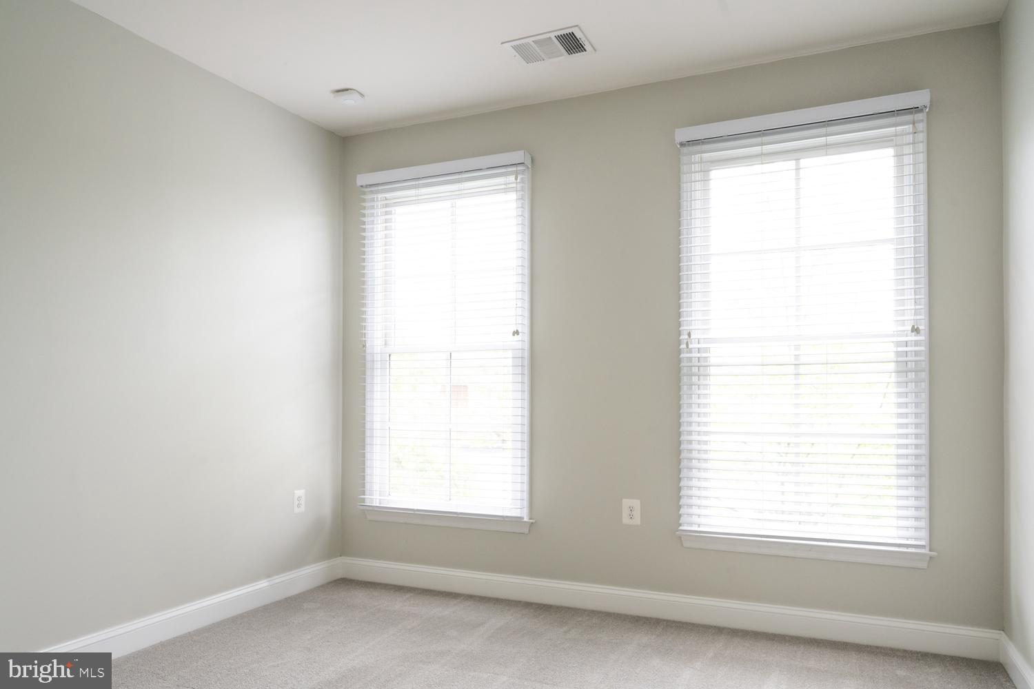 1115 Cameron Street, Unit 305 Alexandria, VA 22314 - Photo 9 of 16