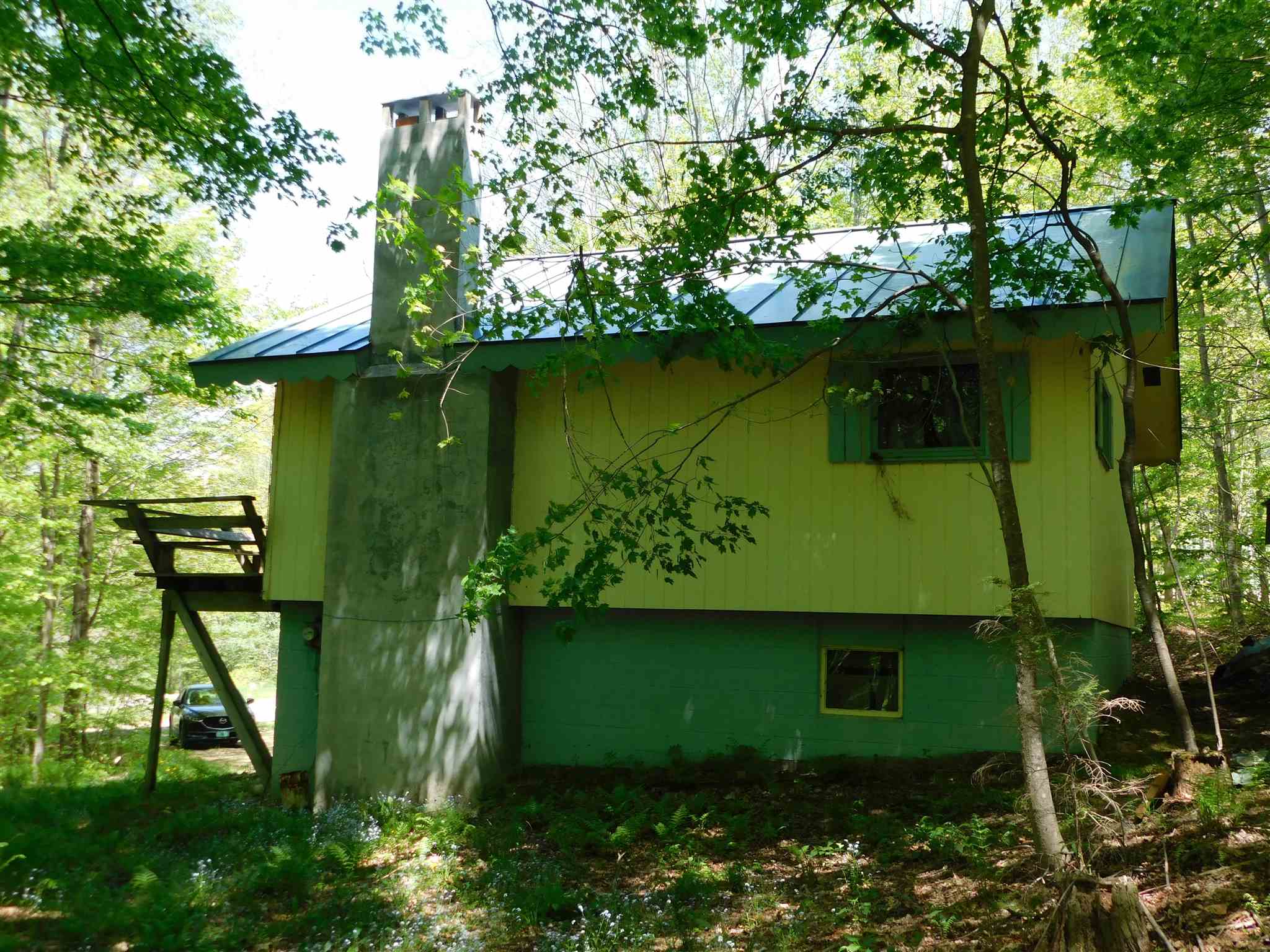 100 French Hill Road Wardsboro, VT 05355 - Photo 2 of 21 Gallery Image 2
