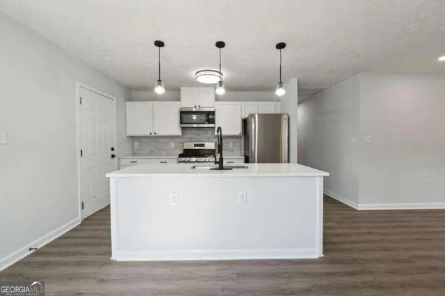 $1,575 | 823 Humphries Street Southwest, Atlanta, GA 30310