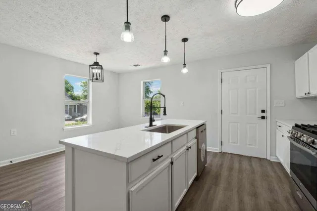 $1,575 | 823 Humphries Street Southwest, Atlanta, GA 30310