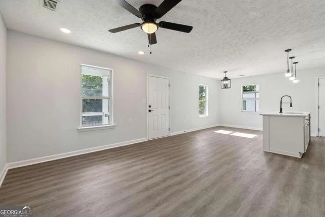 $1,575 | 823 Humphries Street Southwest, Atlanta, GA 30310