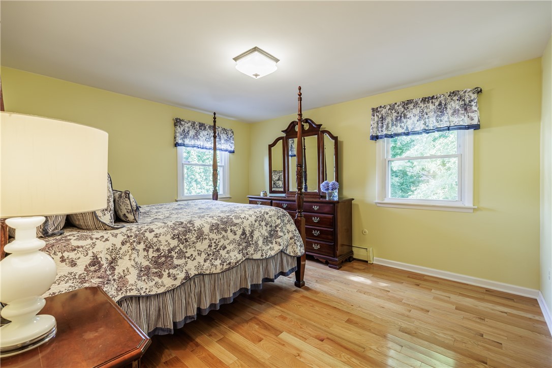 230 Lakeshore Boulevard Irondequoit, NY 14617 - Photo 18 of 37