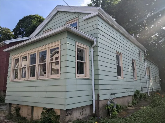 $83,000 | 27 Leavenworth Street, Rochester, NY 14613