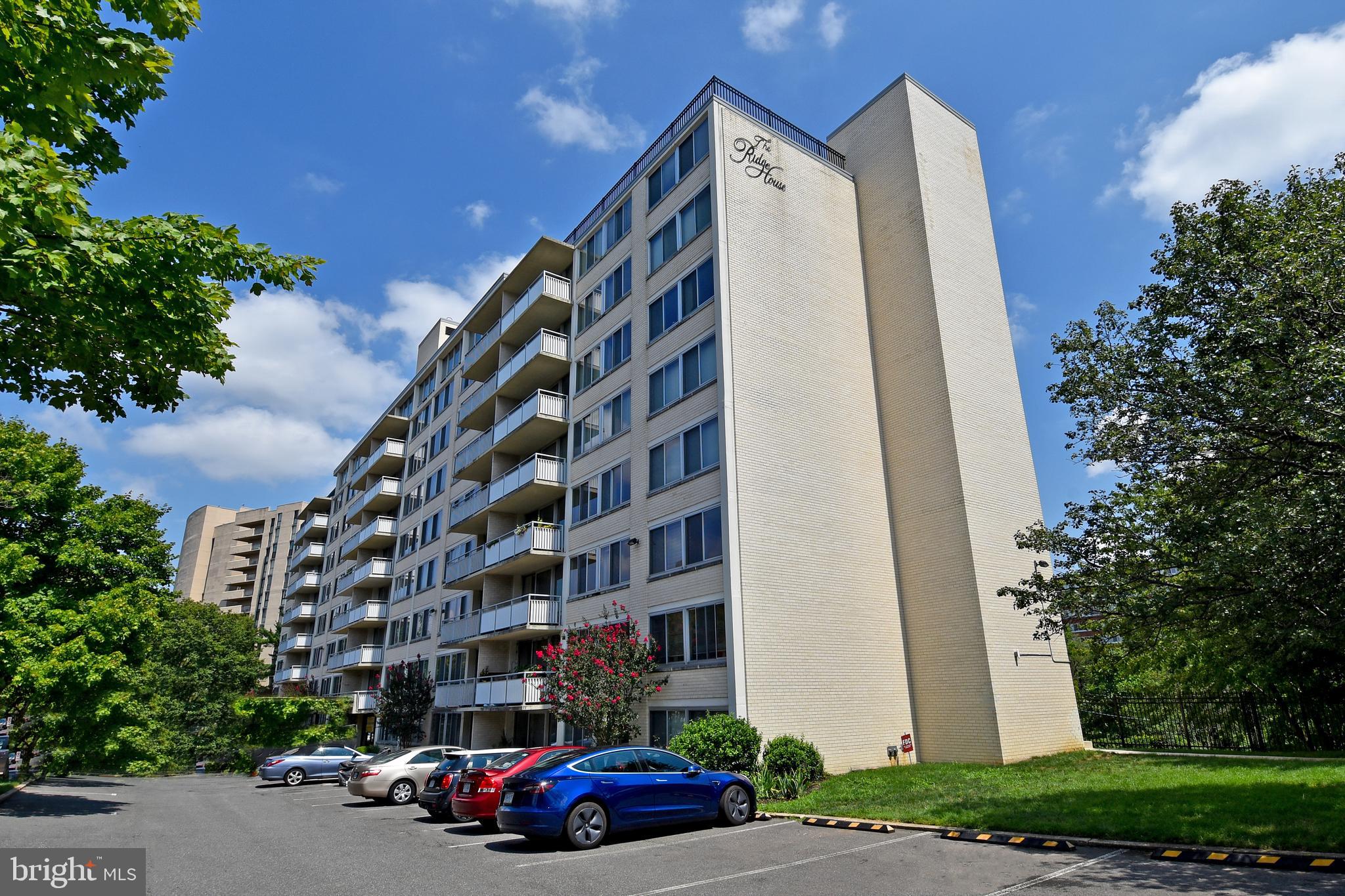1301 South Arlington Ridge Road, Unit 308 Arlington, VA 22202 - Photo 30 of 45 Exterior