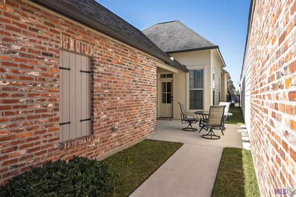 $330,000 | 14029 Wetherly Drive, Baton Rouge, LA 70810