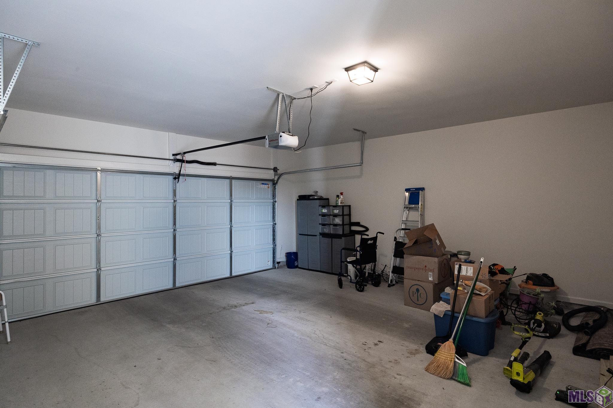 14029 Wetherly Drive Baton Rouge, LA 70810 - Photo 30 of 36