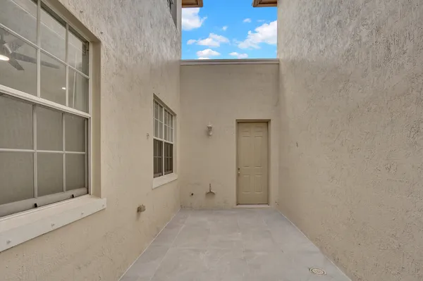 $449,900 | 2601 Northwest 7th Street, Unit 2601, Boynton Beach, FL 33426