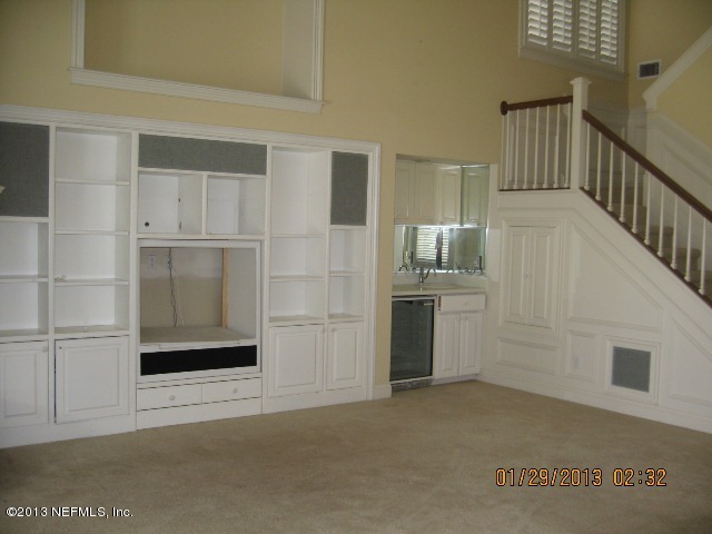11860 Mandarin Road Jacksonville, FL 32223 - Photo 8 of 43 a view of kitchen and utility room