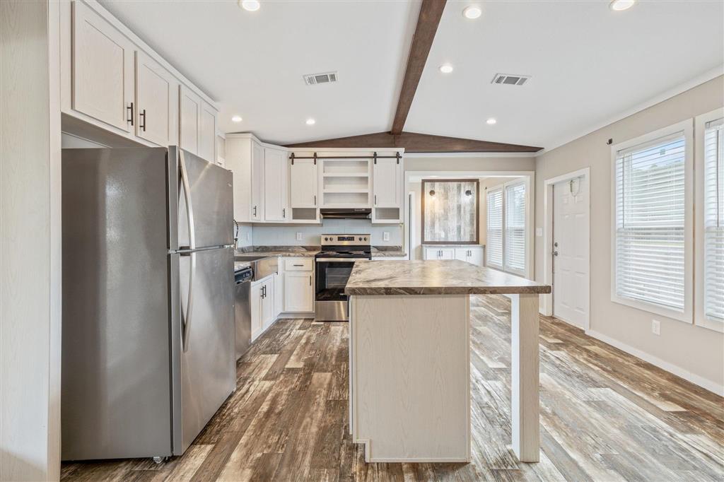 100 Emrie Lane Leesville, LA 71446 - Photo 5 of 16