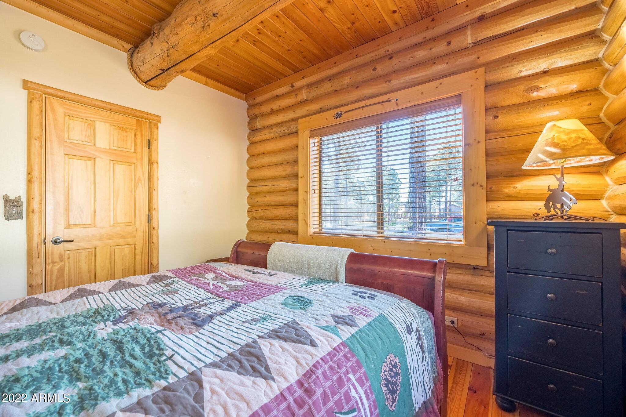 2322 Overgaard Springs Loop Overgaard, AZ 85933 - Photo 19 of 34 22