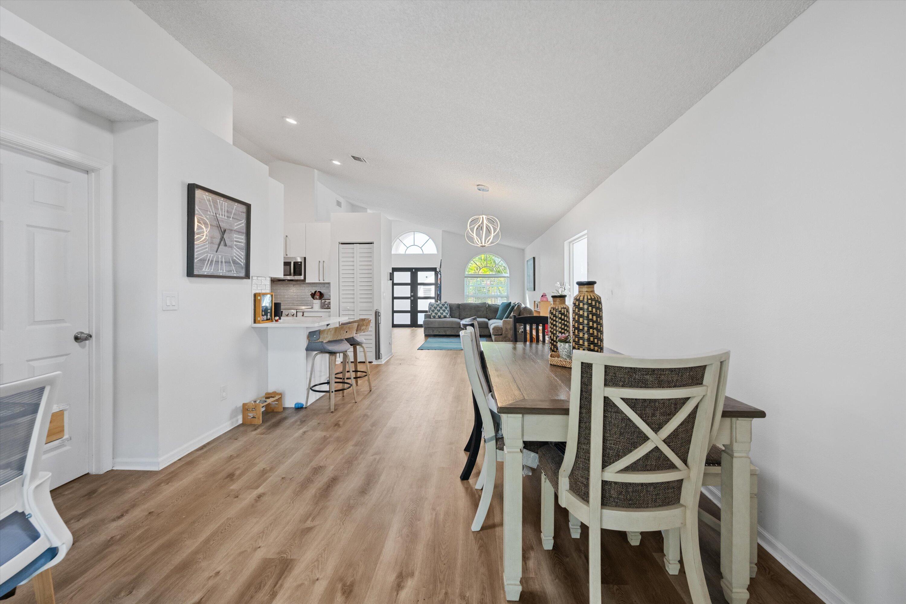 1796 Barnstable Road Wellington, FL 33414 - Photo 8 of 44 07-DSC_0716