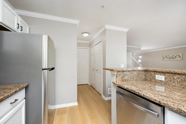 $374,000 | 3039 Barclay Way, Ann Arbor, MI 48105