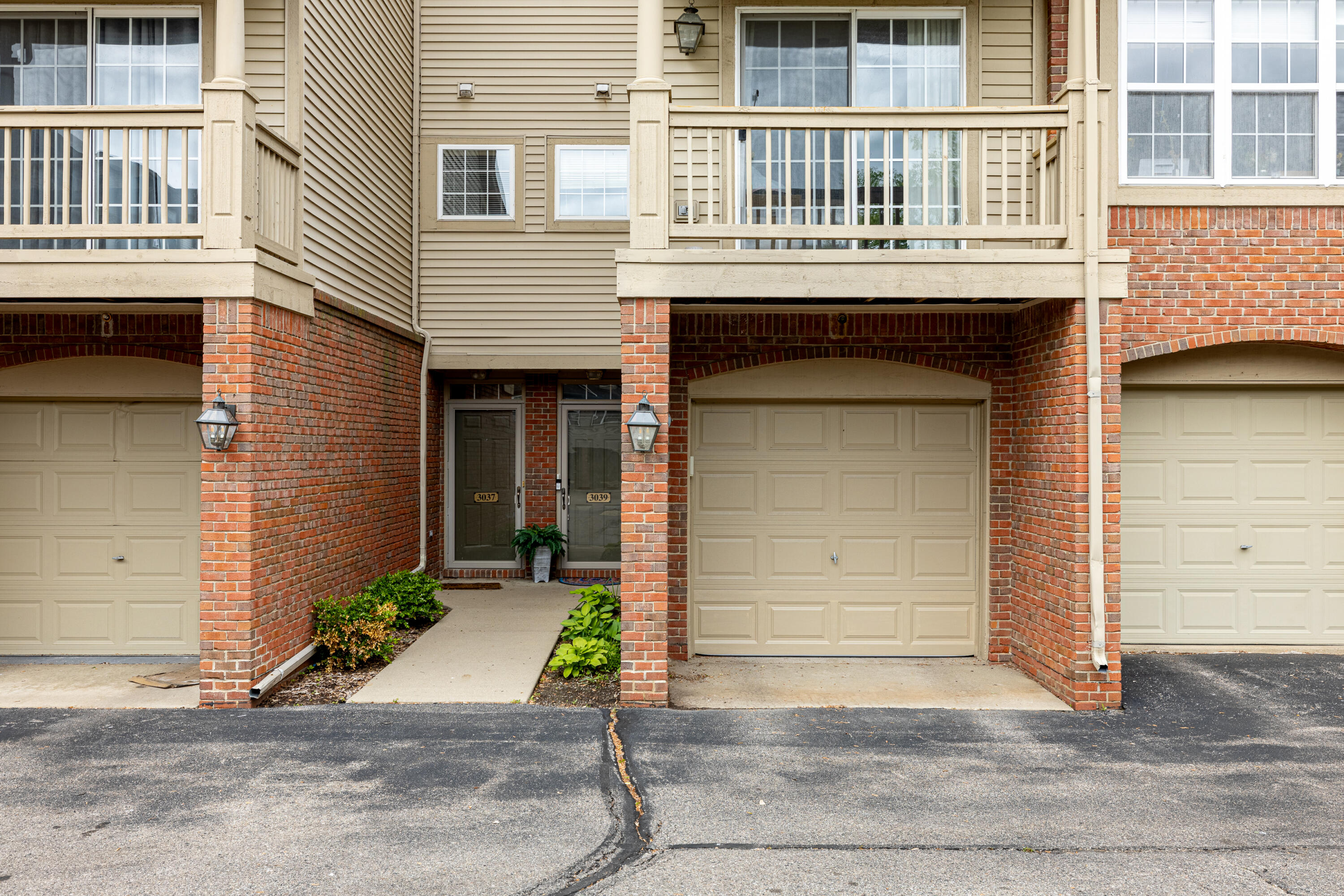 3039 Barclay Way Ann Arbor, MI 48105 - Photo 28 of 33 3039 Barclay Way (25 of 32)