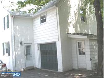155 East Township Line Road Upper Darby, PA 19082 - Photo 2 of 7