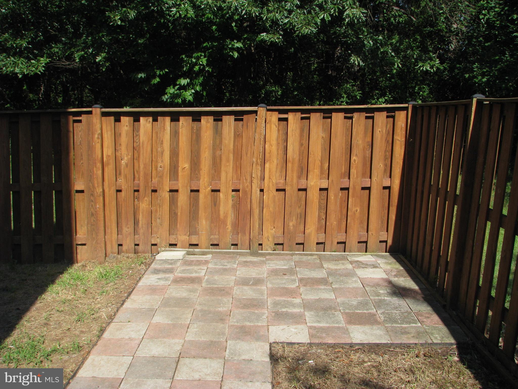 43836 Laburnum Square Ashburn, VA 20147 - Photo 29 of 30 Exterior (Rear)- Rear patio off of Deck