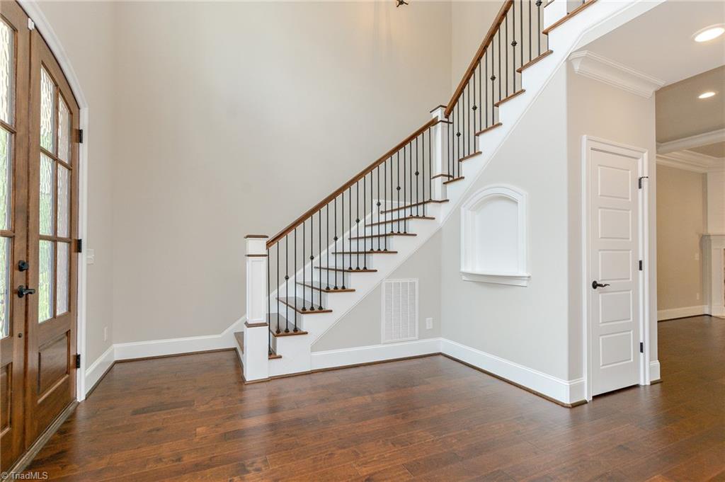 7110 Rae Farms Way Greensboro, NC 27455 - Photo 4 of 30 Gallery Image 4