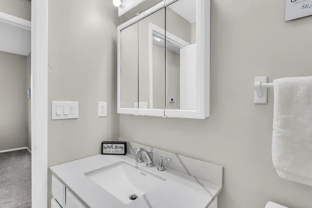 $214,900 | 1024 Maplegrove Road, Jackson, MI 49201