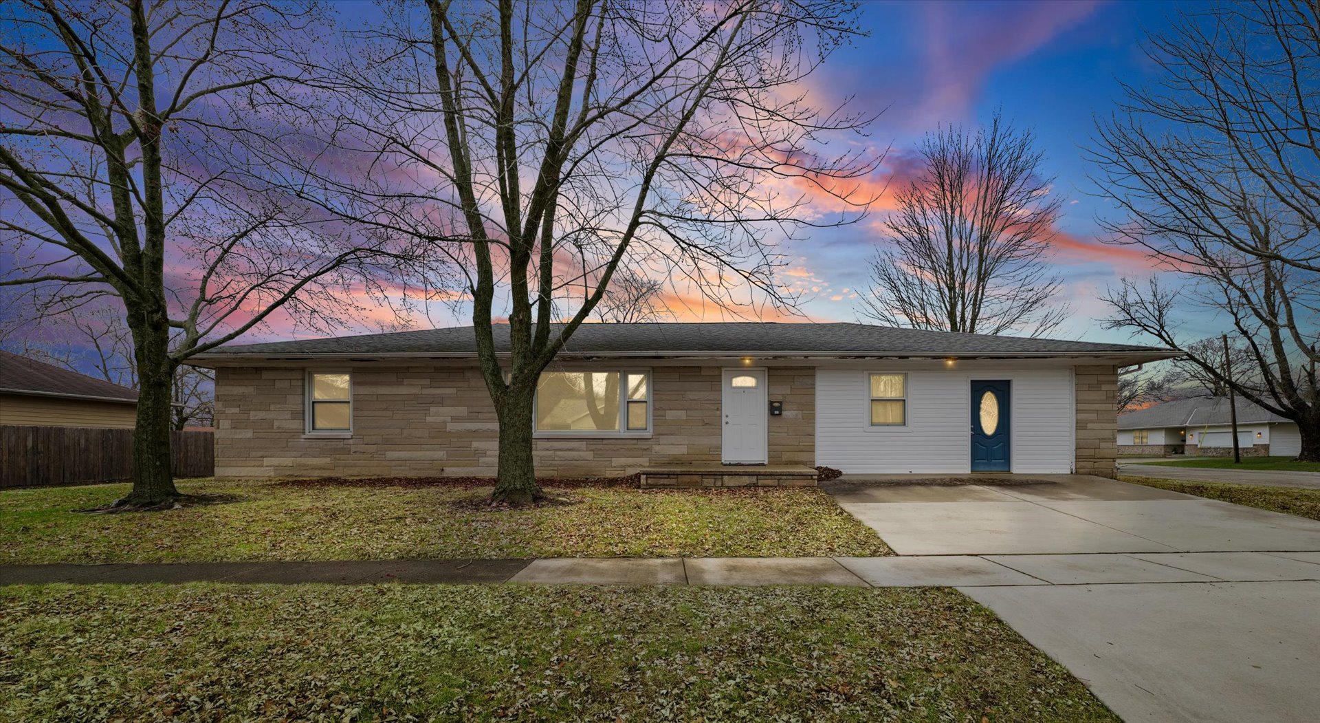 502 South Piatt Street Monticello, IL 61856 - Photo 2 of 35