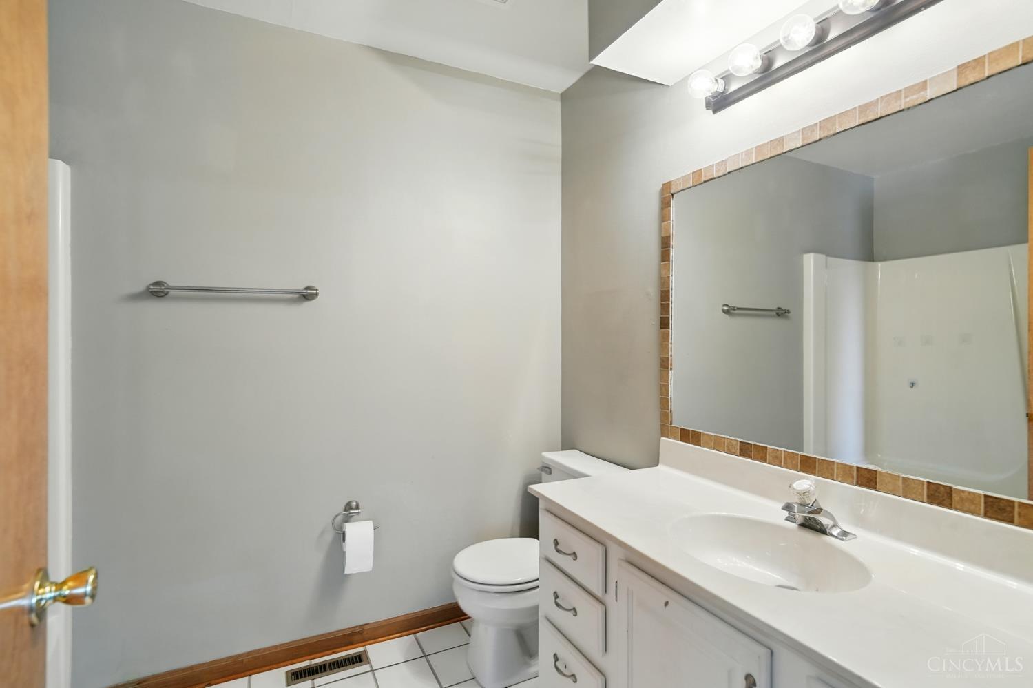 617 Orient Way Hamilton, OH 45013 - Photo 35 of 54