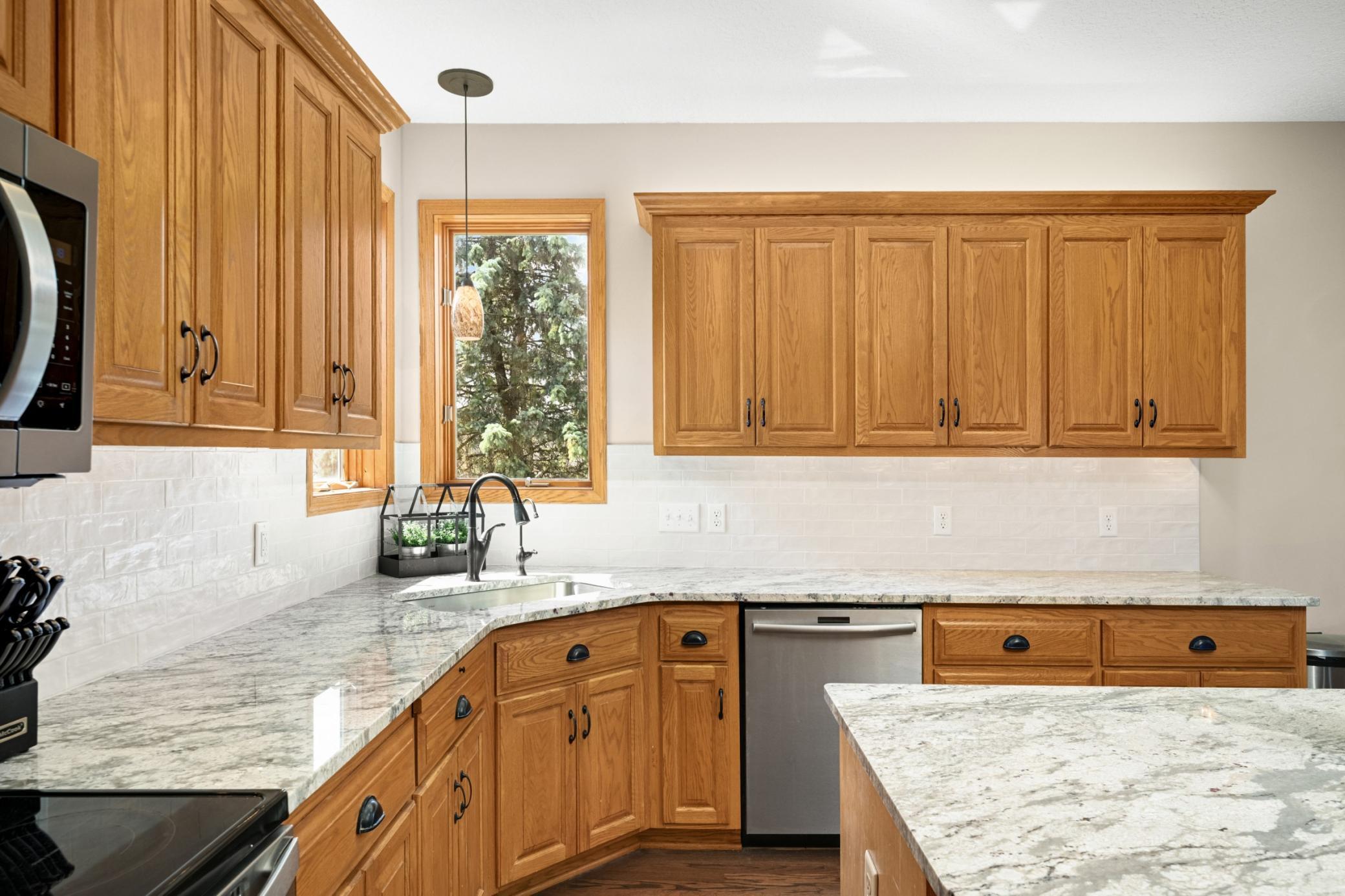 7040 Isleton Avenue South Cottage Grove, MN 55016 - Photo 12 of 43