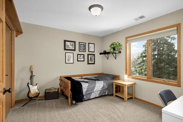 $589,900 | 7040 Isleton Avenue South, Cottage Grove, MN 55016