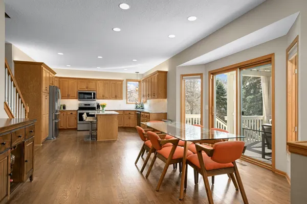 $589,900 | 7040 Isleton Avenue South, Cottage Grove, MN 55016