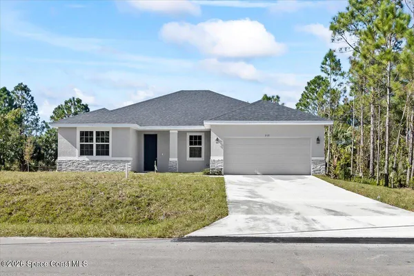 $374,900 | 170 Silverfrost Street Southeast, Palm Bay, FL 32909