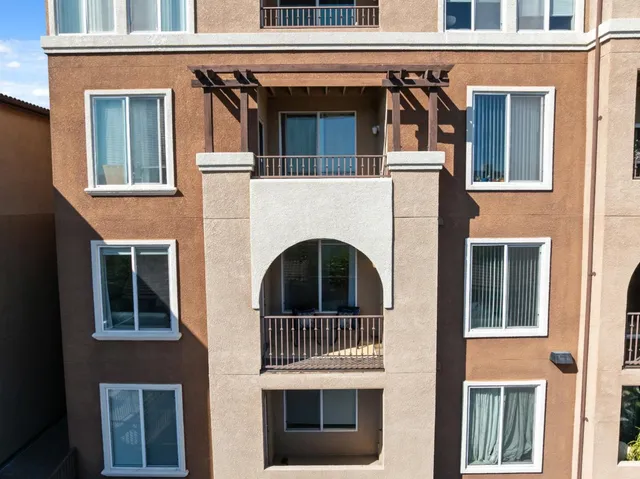 $599,000 | 801 South Winchester Boulevard, Unit 3206, San Jose, CA 95128
