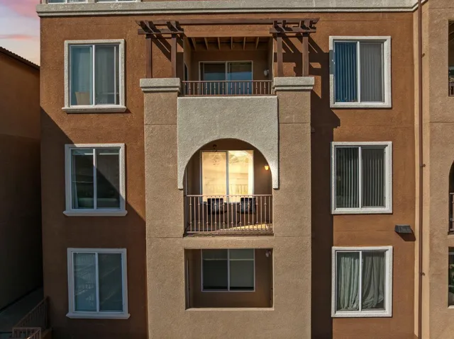 $599,000 | 801 South Winchester Boulevard, Unit 3206, San Jose, CA 95128