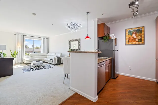 $599,000 | 801 South Winchester Boulevard, Unit 3206, San Jose, CA 95128