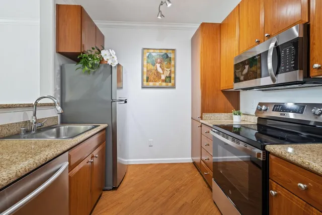 $599,000 | 801 South Winchester Boulevard, Unit 3206, San Jose, CA 95128