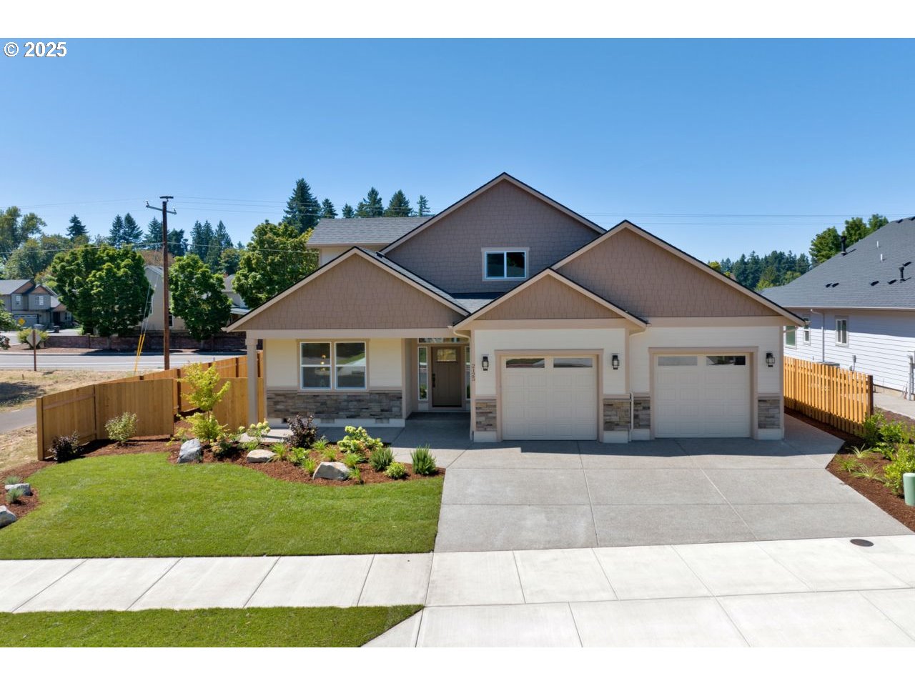 2125 Northeast Spitz Road Canby, OR 97013 - Photo 2 of 48