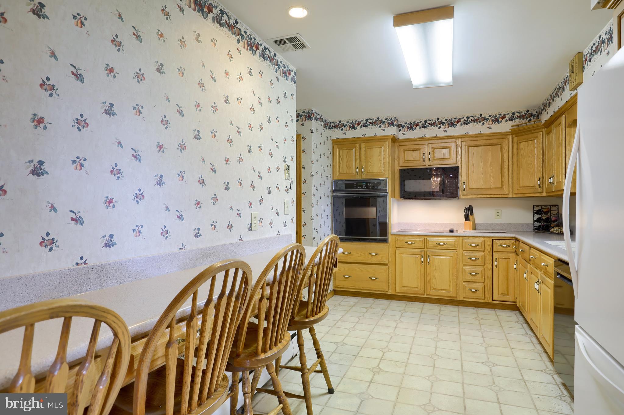 3481 Holly Road Dover, PA 17315 - Photo 15 of 46 Gallery Image 15