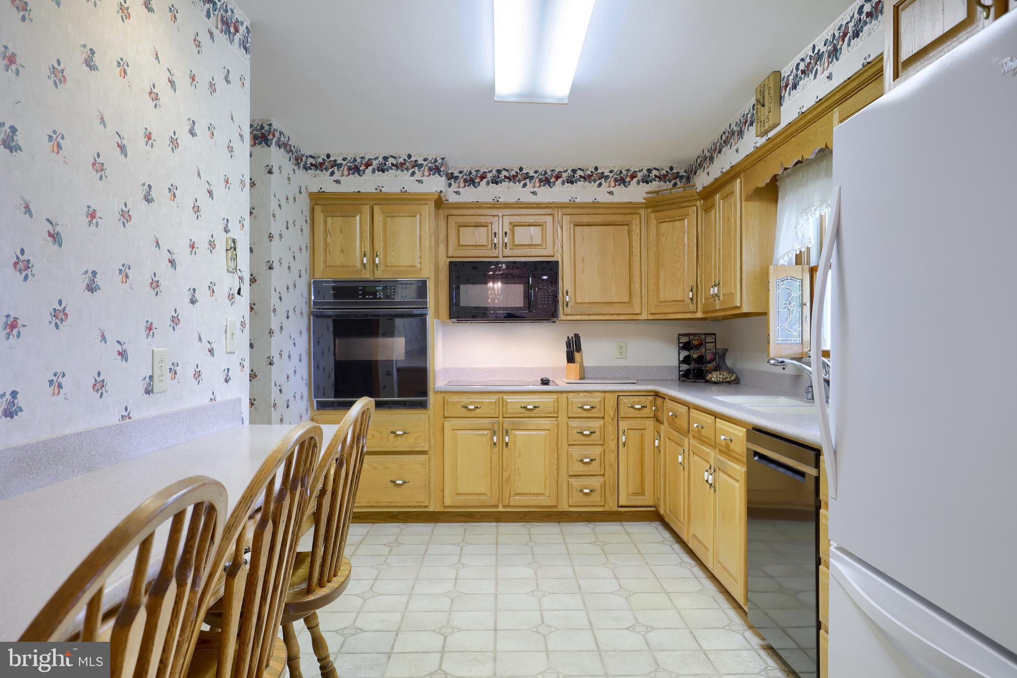 3481 Holly Road Dover, PA 17315 - Photo 16 of 46 Gallery Image 16