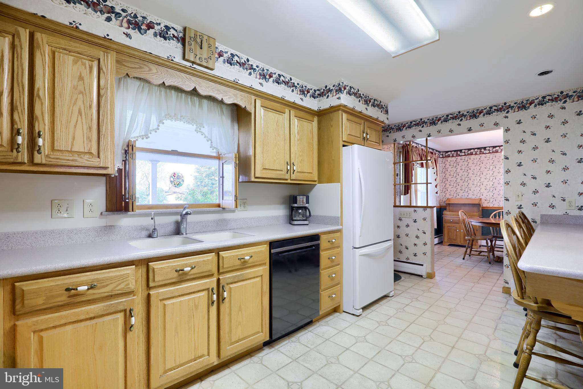 3481 Holly Road Dover, PA 17315 - Photo 17 of 46 Gallery Image 17