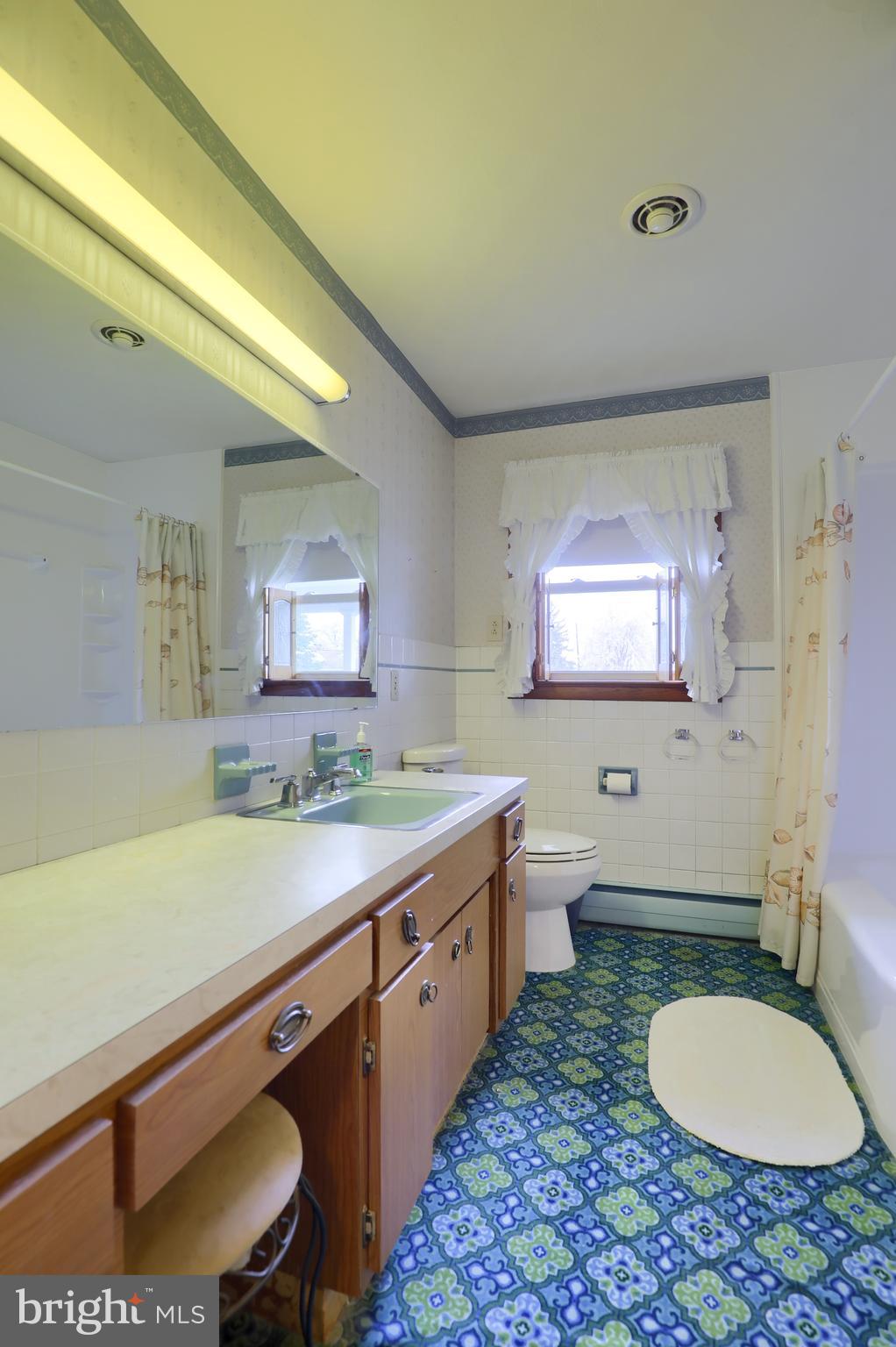 3481 Holly Road Dover, PA 17315 - Photo 19 of 46 Gallery Image 19