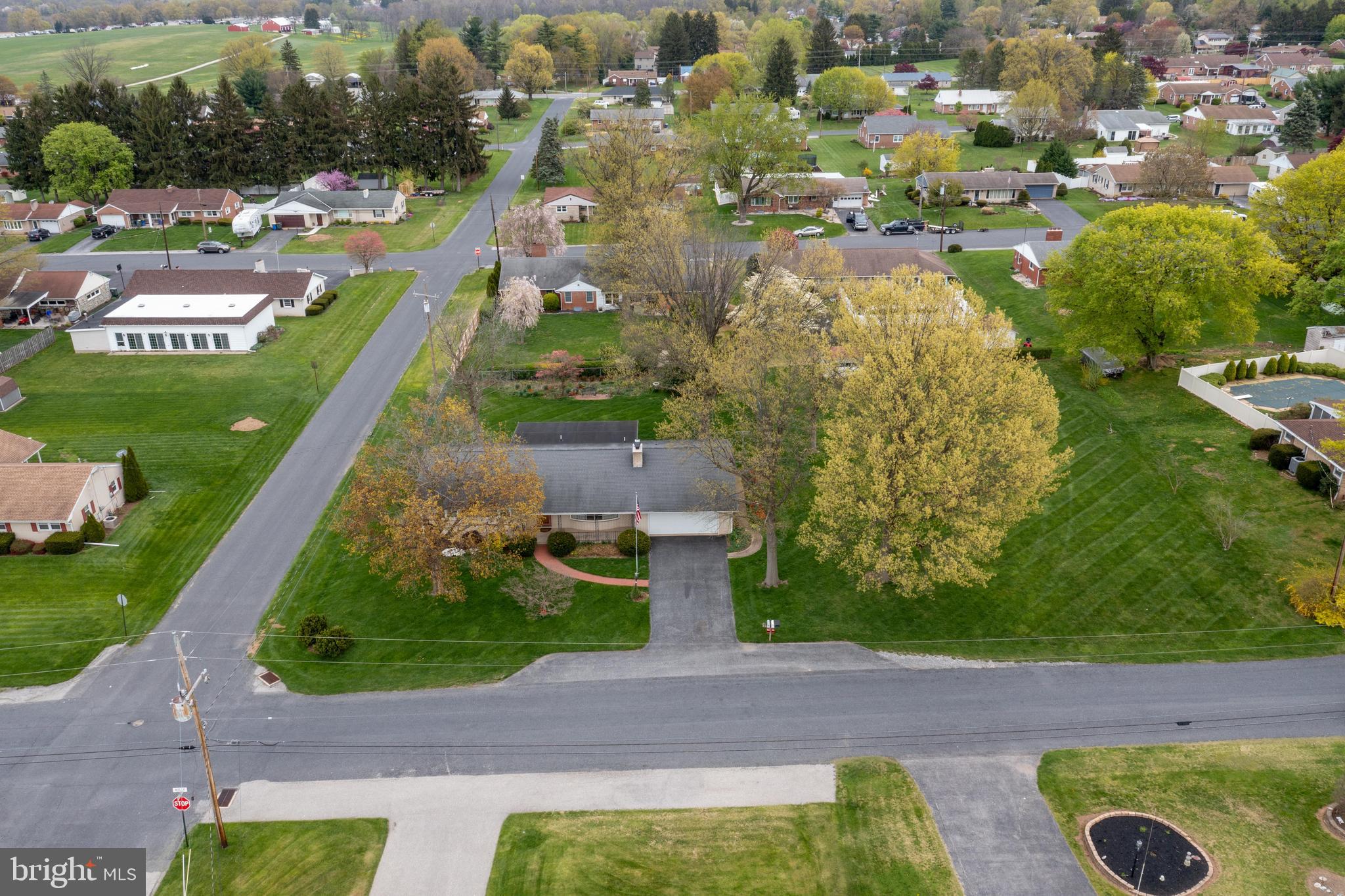 3481 Holly Road Dover, PA 17315 - Photo 41 of 46 Gallery Image 41