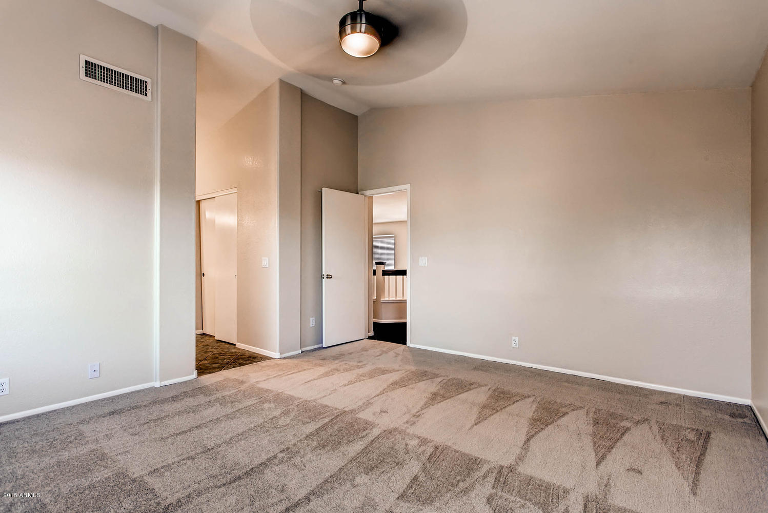 3362 East Escuda Road Phoenix, AZ 85050 - Photo 17 of 29 3362 E Escuda Rd Phoenix AZ-large-017-9-