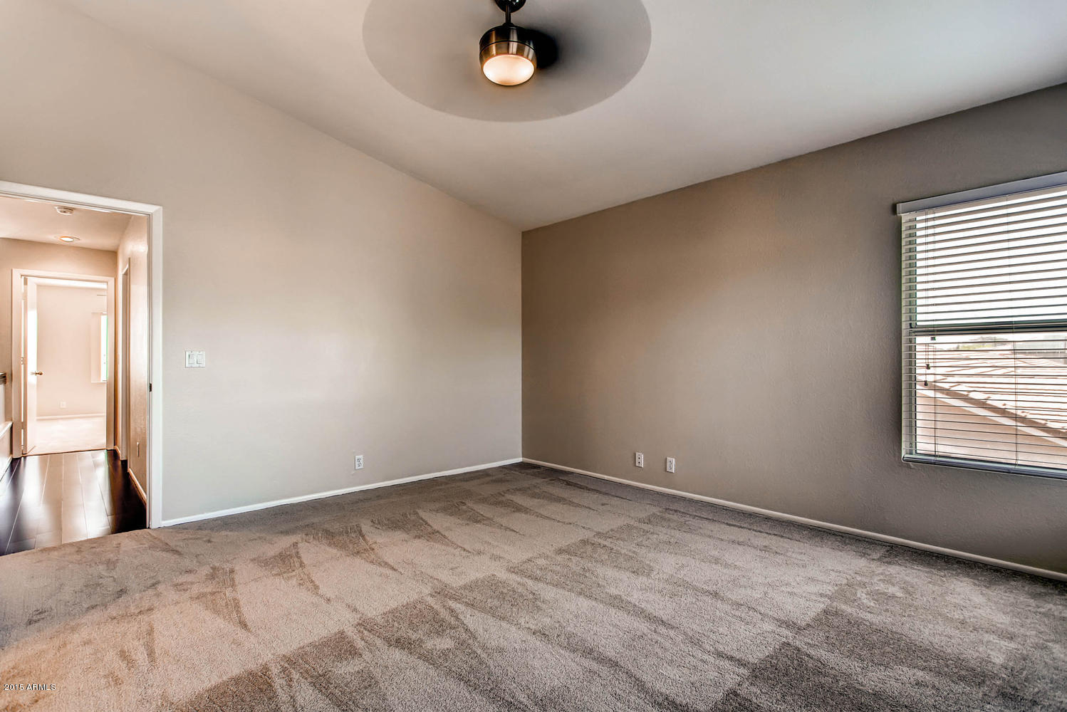 3362 East Escuda Road Phoenix, AZ 85050 - Photo 18 of 29 3362 E Escuda Rd Phoenix AZ-large-018-10