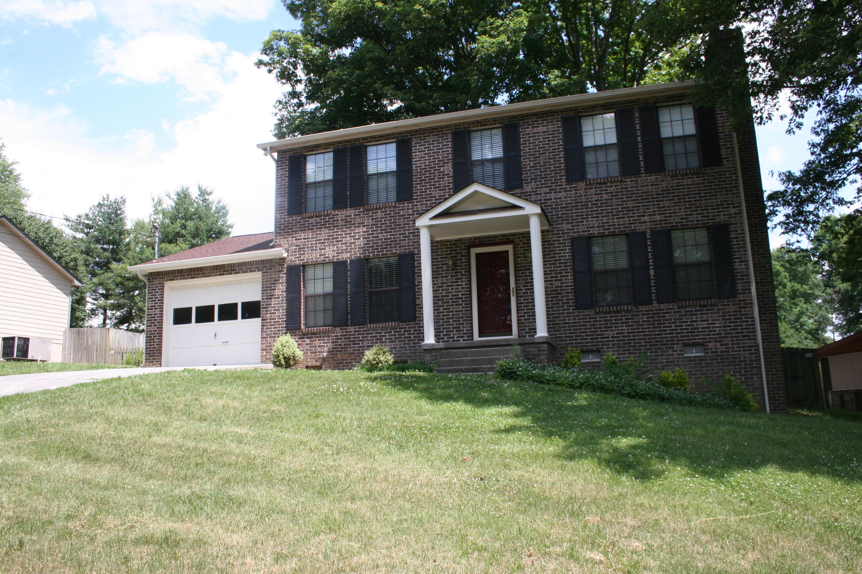 816 Tree Trunk Road Knoxville, TN 37934 - Photo 2 of 30 IMG_4276
