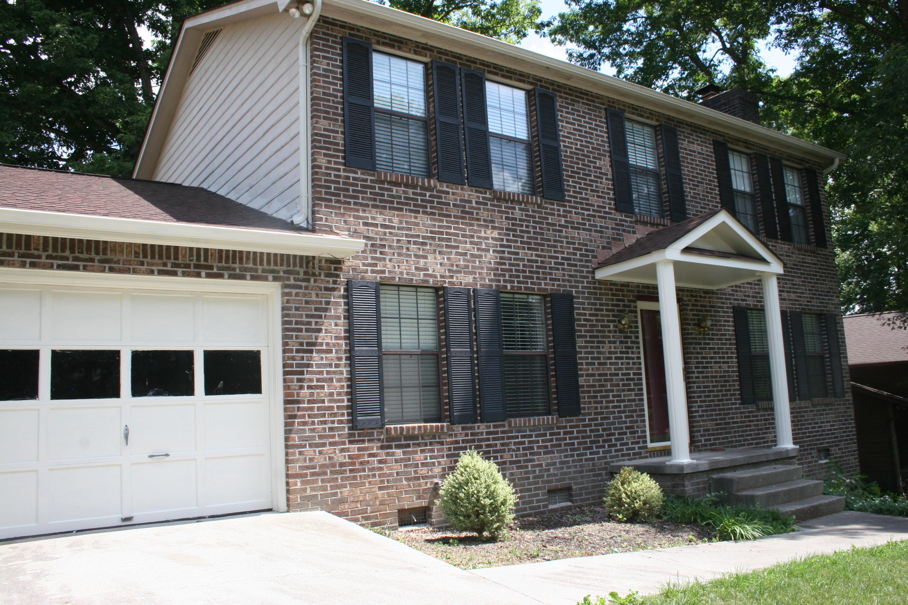 816 Tree Trunk Road Knoxville, TN 37934 - Photo 3 of 30 IMG_4277