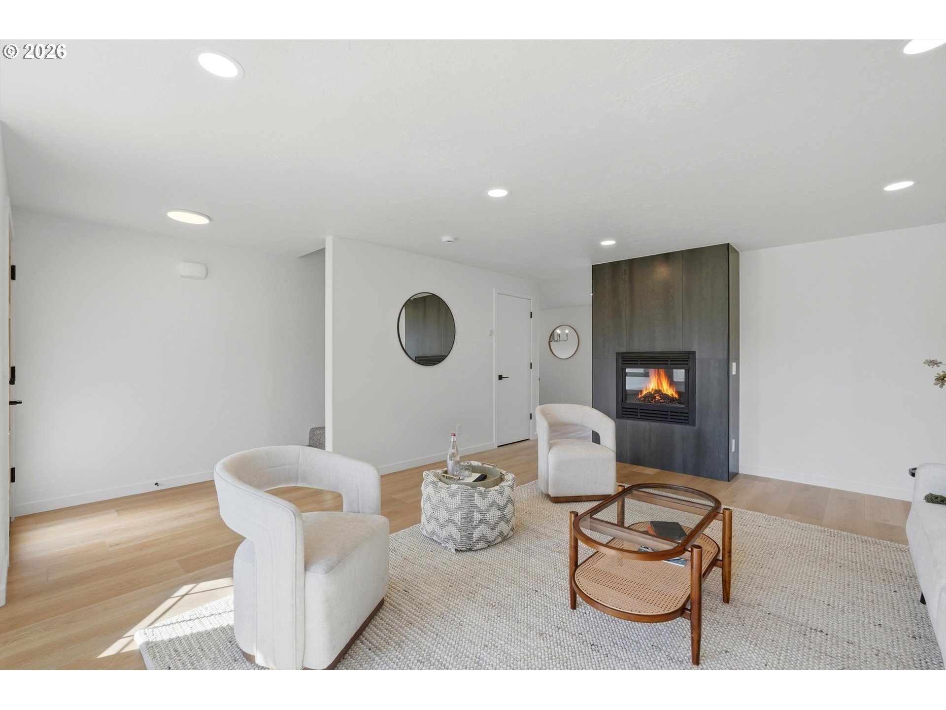 9827 North Ivanhoe Street Portland, OR 97203 - Photo 4 of 27