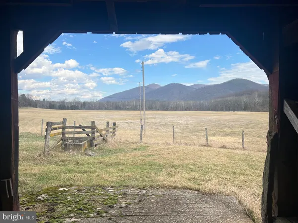 $795,000 | 130 Patterson Creek Highway, Burlington, WV 26710