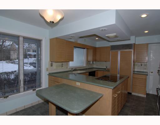 2041 Murdstone Road Upper St. Clair, PA 15241 - Photo 3 of 13 Kitchen.