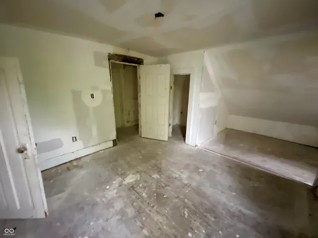 $80,900 | 2955 North Olney Street, Indianapolis, IN 46218