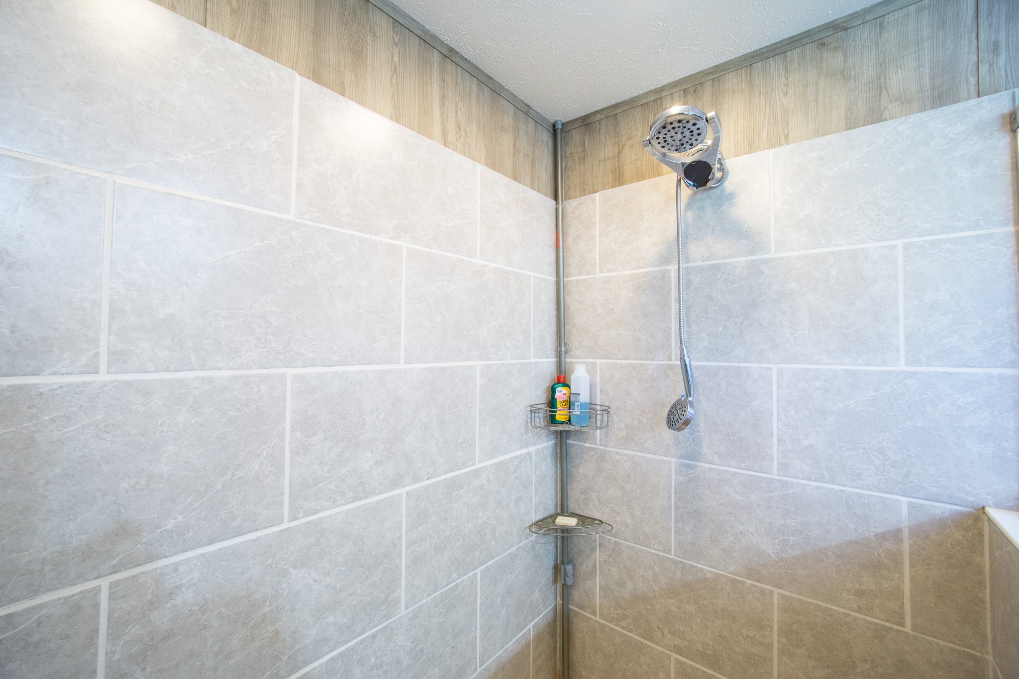 316 Morris Demps Road Sparta, TN 38583 - Photo 12 of 55 a bathroom with a shower