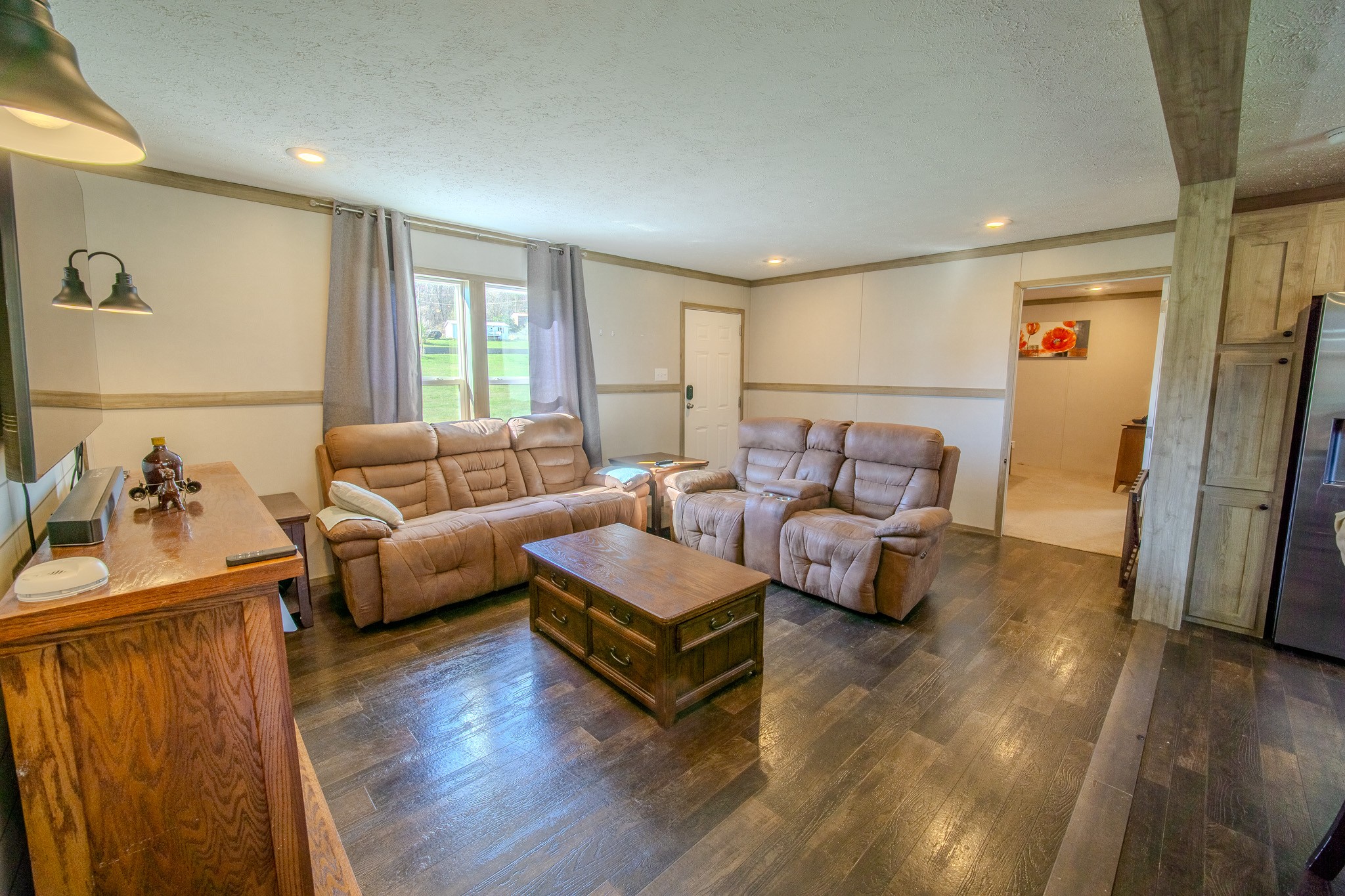 316 Morris Demps Road Sparta, TN 38583 - Photo 4 of 55 a living room with furniture window and wooden floor