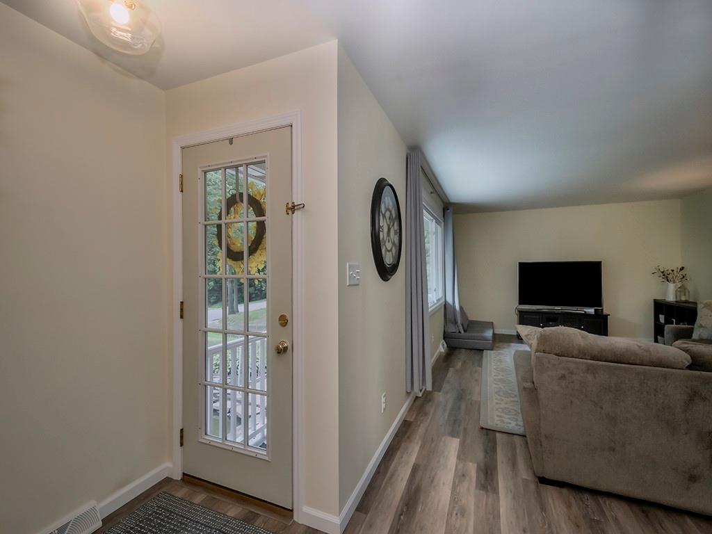 105 Stepp Road Sarver, PA 16055 - Photo 2 of 24