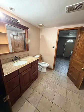 $259,900 | 516 Ca Crest Drive, Shorewood, IL 60404