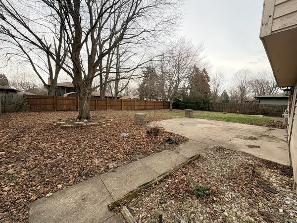 $259,900 | 516 Ca Crest Drive, Shorewood, IL 60404